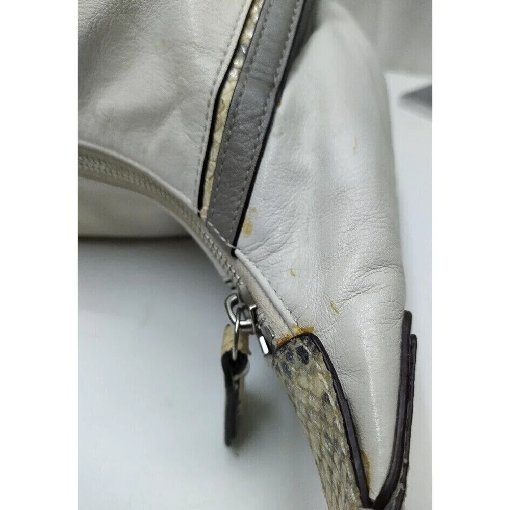 Coach Kristin White Leather Snakeskin Detail Zipper Hobo Shoulder Bag